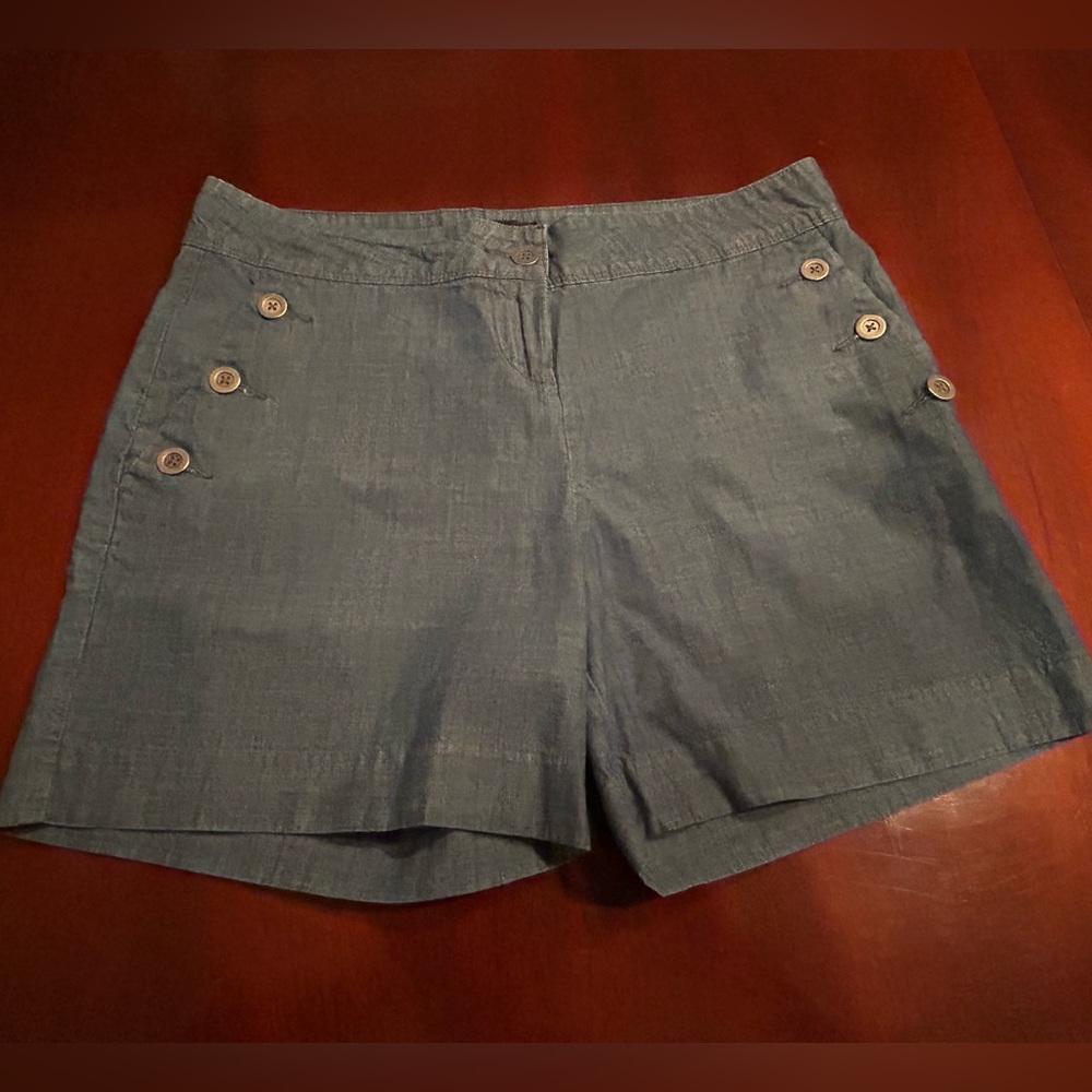 The Limited Blue Chambray Shorts size 10 - 5” inseam